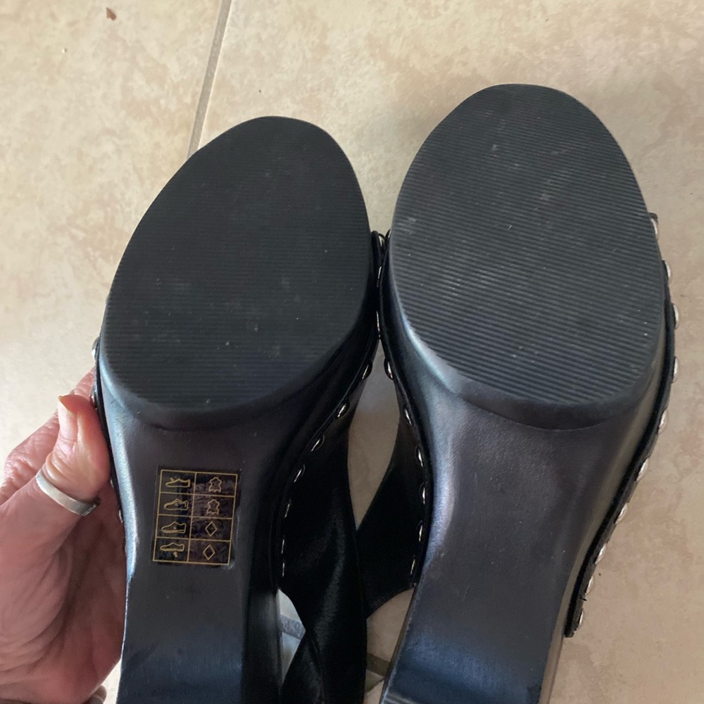 ⭐️ Sold Michael Kors charm sling platform black sandals size 11 - Picture 9 of 11